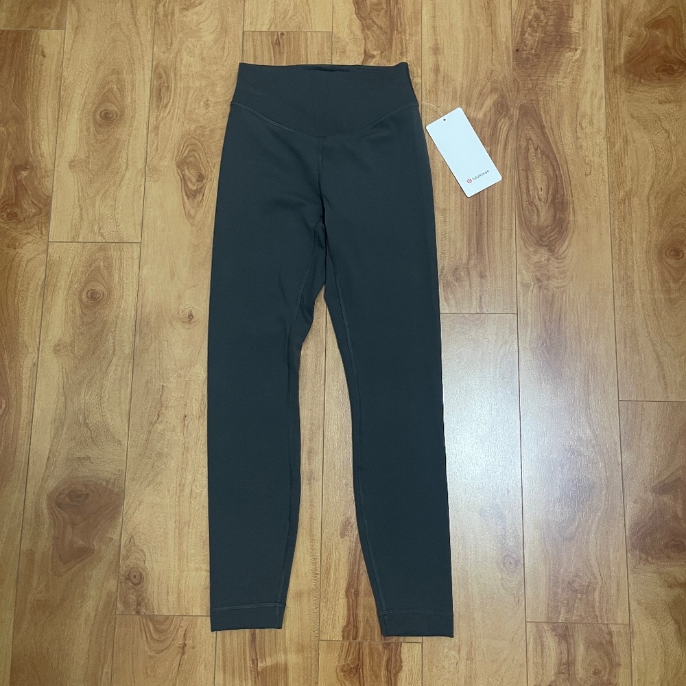 Lululemon Women Wunder Under SmoothCover HR Tight 25" New With Tag Size 4 Grey